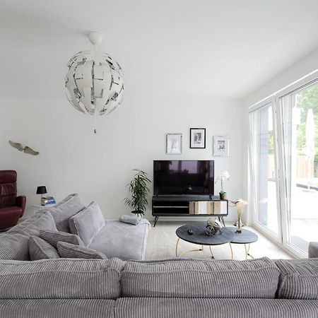 Lulex IV - Traumwohnung Terasse Garten In Нойс Экстерьер фото